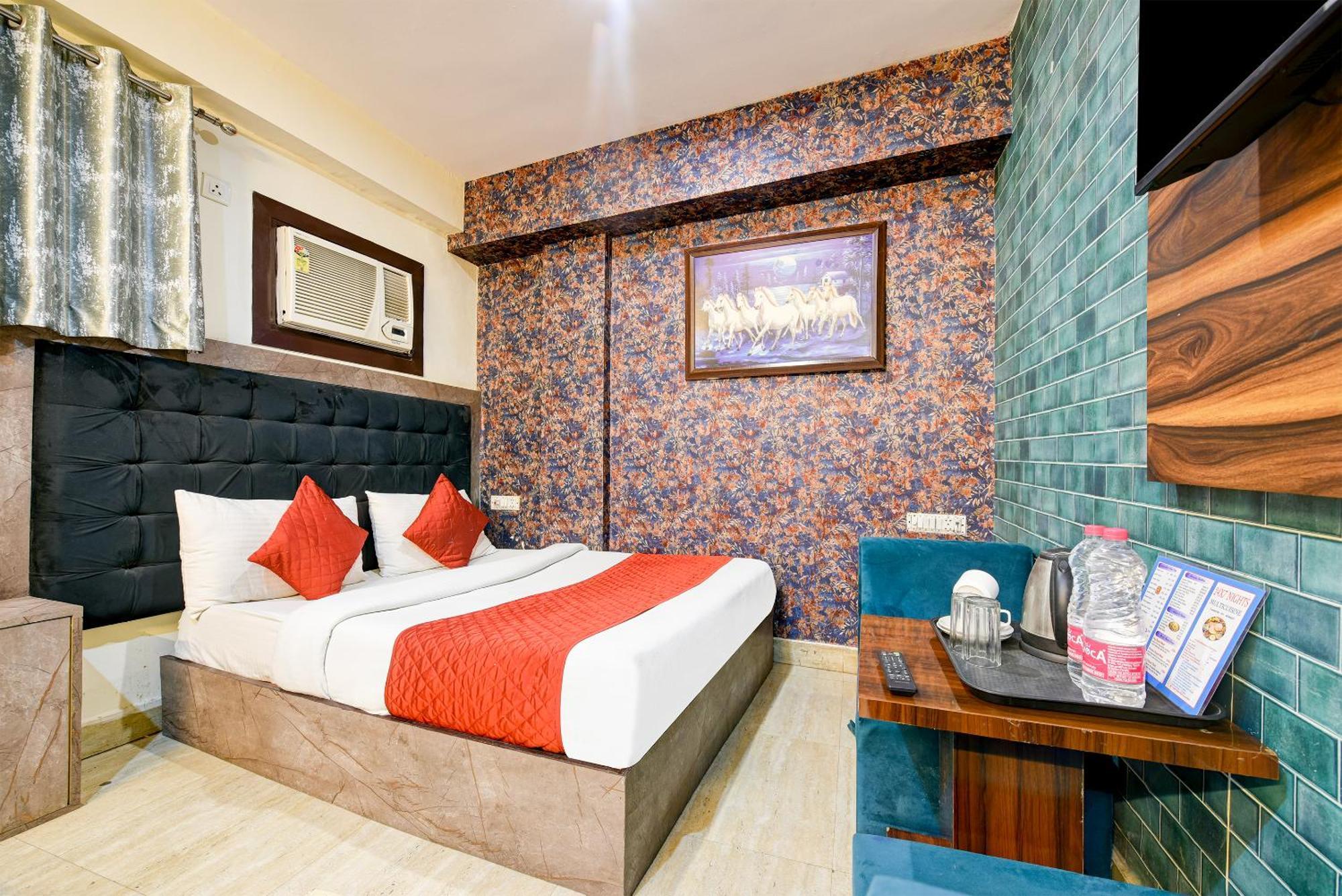 Hotel Square Plaza At Airport New Delhi Buitenkant foto